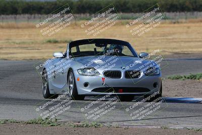 media/Sep-17-2023-Speed Ventures (Sun) [[7e780ba612]]/Purple/Session 1 (Grapevine)/